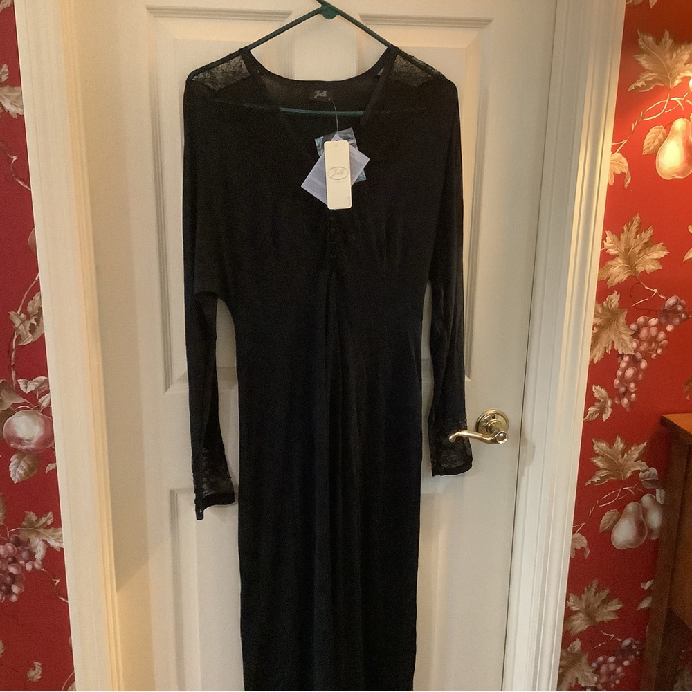 Stunning Night gown